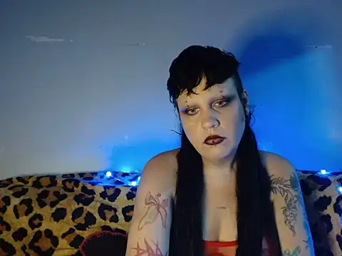 addictedtocaos webcam