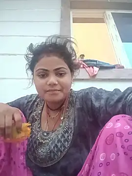 Riya_lovely0143 webcam
