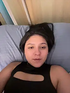 Camila_sanchez25 live cam on StripChat