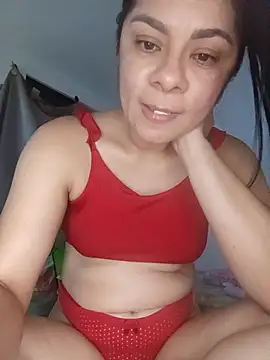 luna_pinky webcam