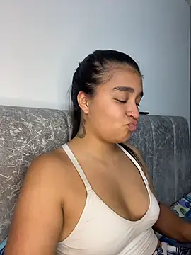 I_Samanthaa webcam