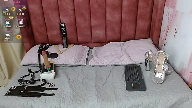 hilaryythompson webcam