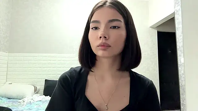 MarylnMonnier webcam