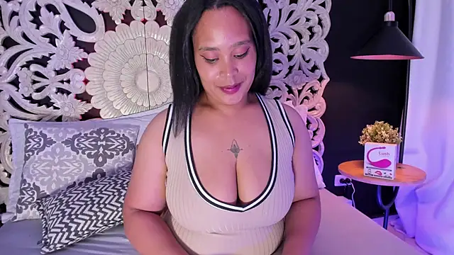 Bianca_DVarela webcam