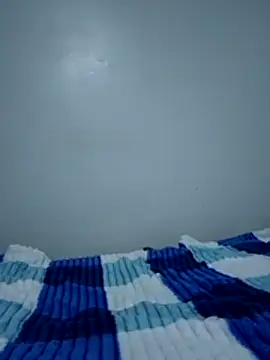 VelvetEmpire webcam