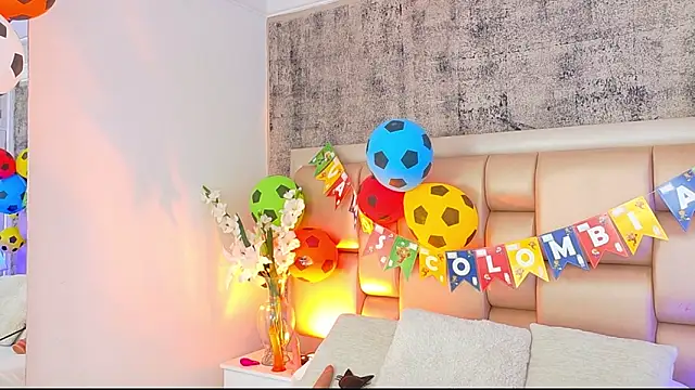 Aria_Peach_ webcam