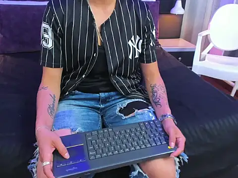 Pixelriott webcam