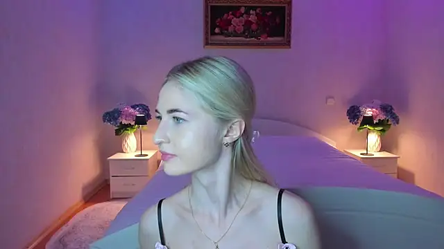 Julie_Blaze webcam