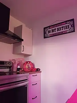 LilyOrion webcam