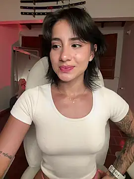Ale_Lewis webcam