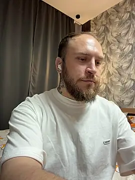 HermanFire live cam on StripChat