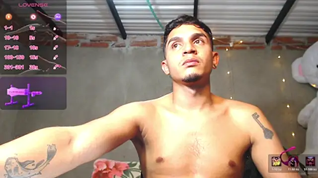 Angel_latinboy live cam on StripChat