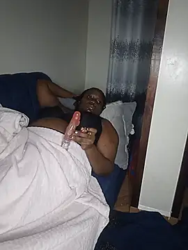 naughtyebonydiva live cam on StripChat