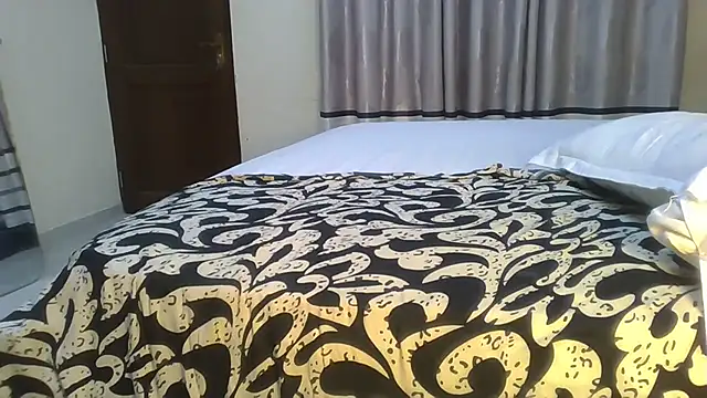 Bubble_Booty_On_Duty webcam