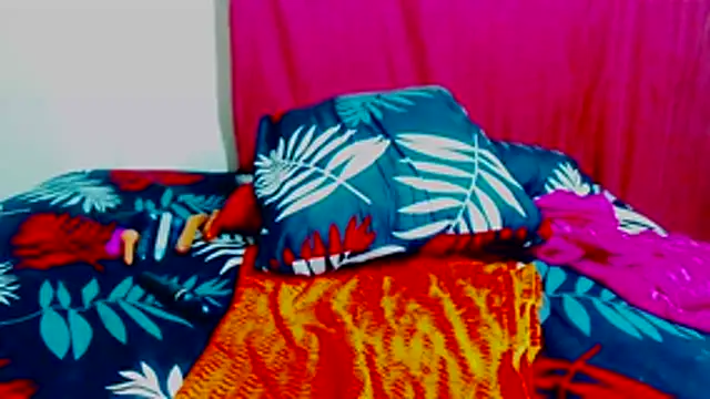 Juicyasss35xx webcam
