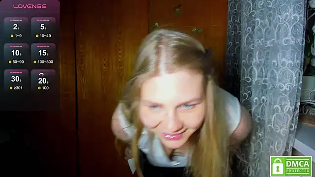 AlinaMors webcam