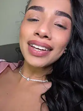 Bella_Smithe webcam