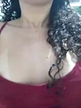 venuseyes25