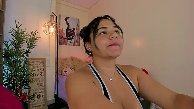 Briana_Collin webcam