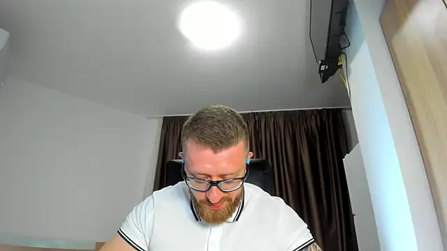 Findom_guy webcam