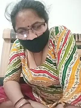 Menka_cut34 webcam