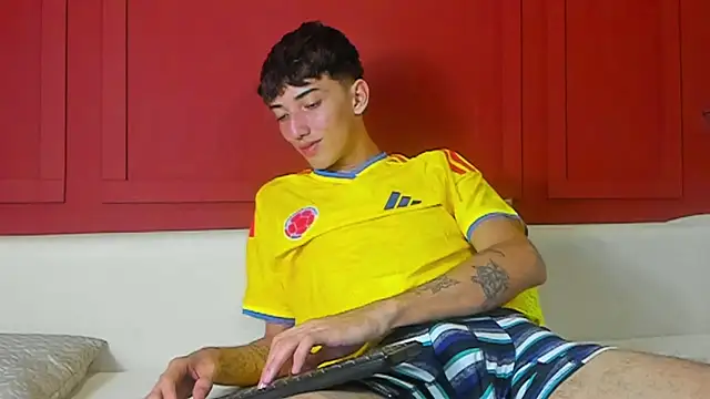 MichaelVasquex webcam