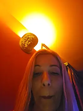 wildlia live cam on StripChat