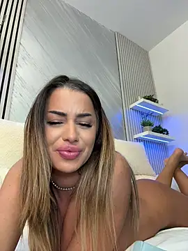 kirstievegas