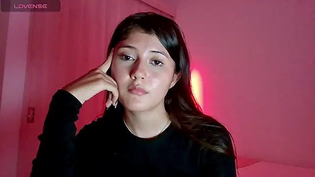 amy_innocent_1 live cam on StripChat