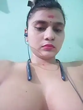 Kiara-Sharma