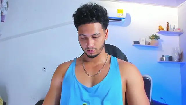 Kris_Khalifa69 webcam