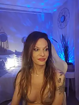 Luna_Kitanna webcam