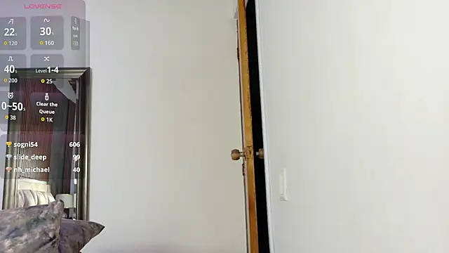 linda_cabal webcam