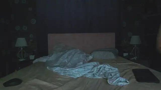 SquirtyAlice live cam on StripChat