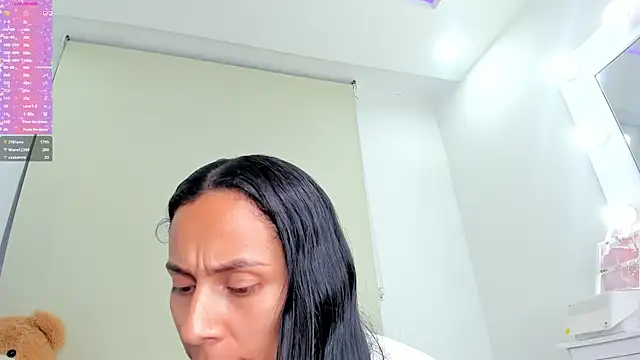 karlyn_angels live cam on StripChat
