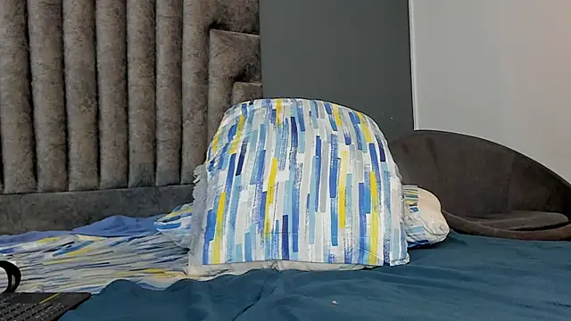 Robin_Rief live cam on StripChat
