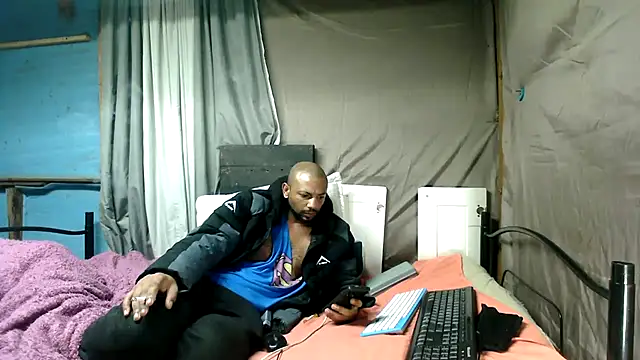 Camodick live cam on StripChat