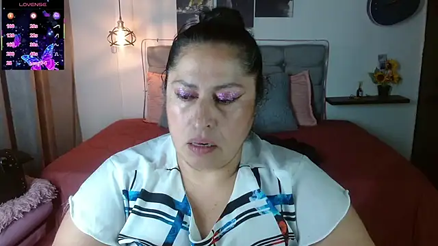 Keyla01_ live cam on StripChat