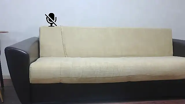 aylinblushing live cam on StripChat