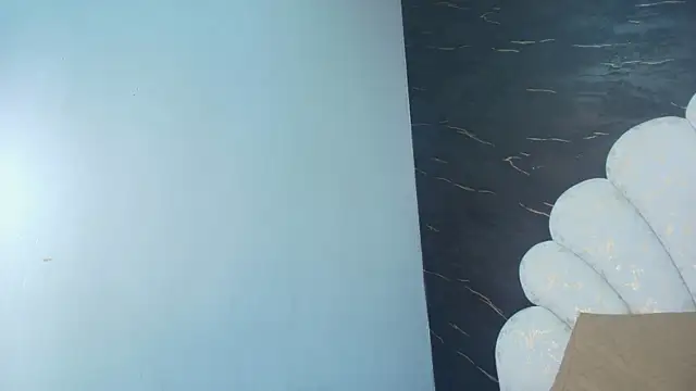 kissme_luna webcam
