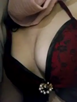 Almas-arabic webcam