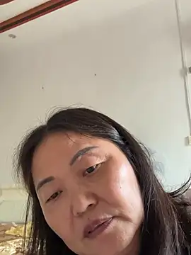 hannzn live cam on StripChat