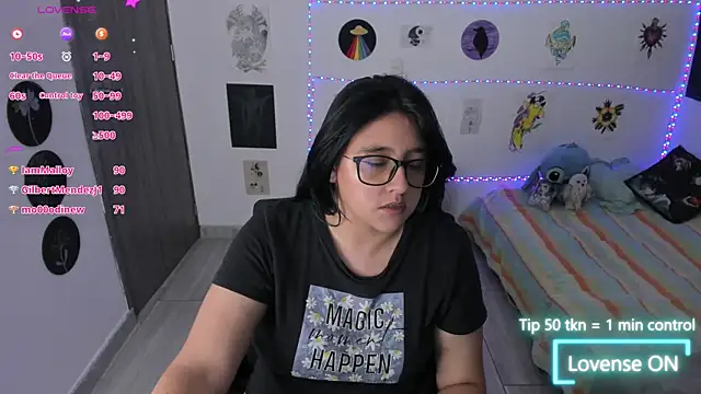Cherry_blush_ live cam on StripChat
