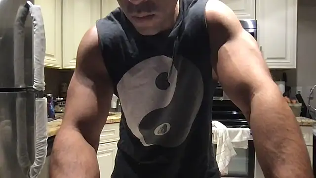 BigGuyMuscle webcam