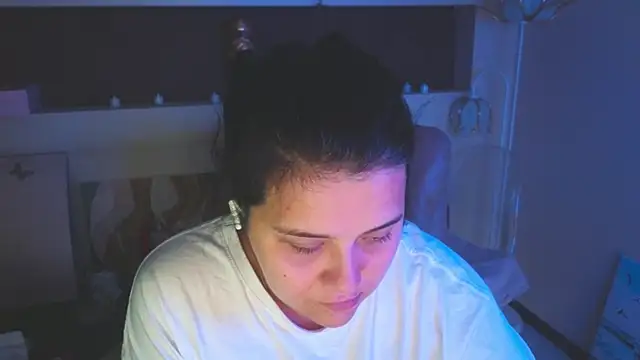 Malika_uAngel webcam