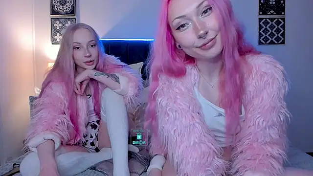 AlexRoseLiRed webcam