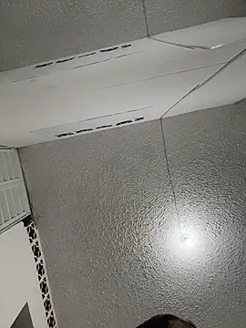 AliciaWhite_nt webcam