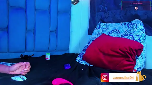 Zoe_Axel1