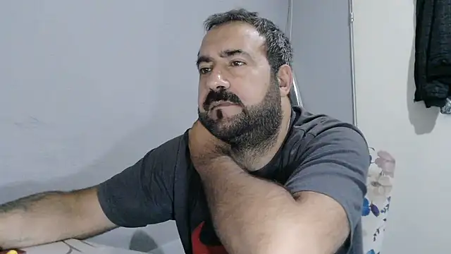 -dark-look- live sex cam