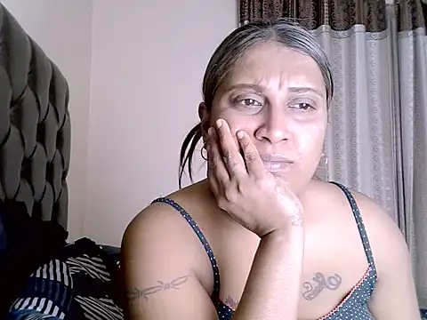 eroticbeauty37 webcam